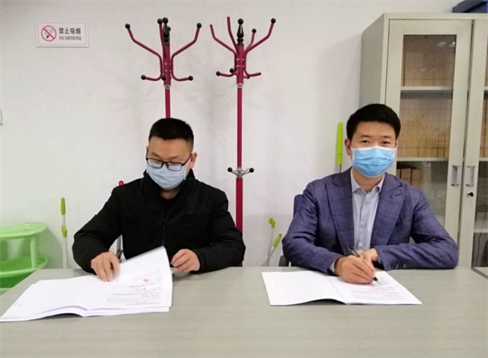 全力以赴打好“战疫”“战贫”“组合拳” ——财信担保公司为安康郑远元公司提供担保授信1000万