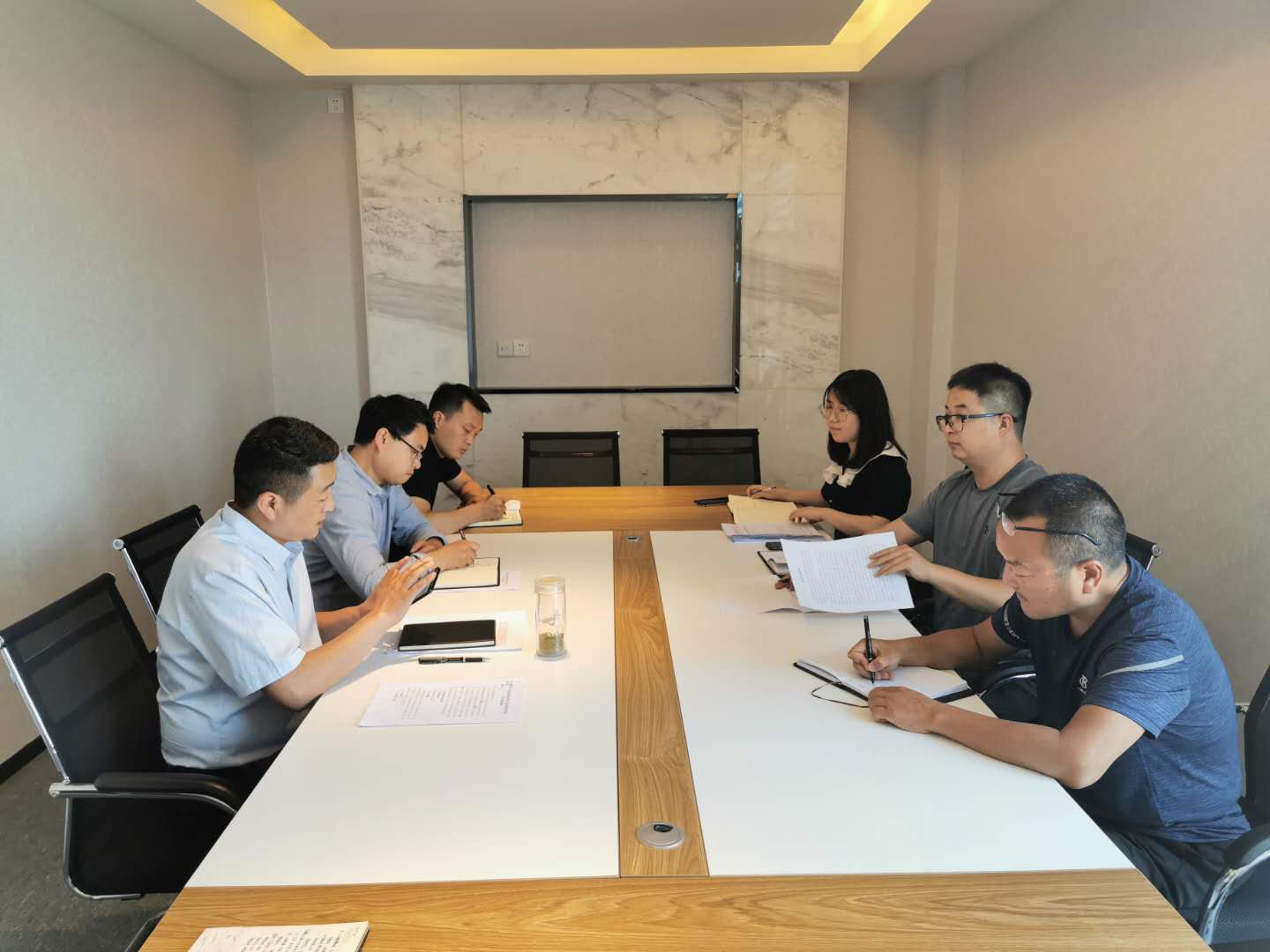 一品探花
开展干部作风大整饬和专项整治工作督查