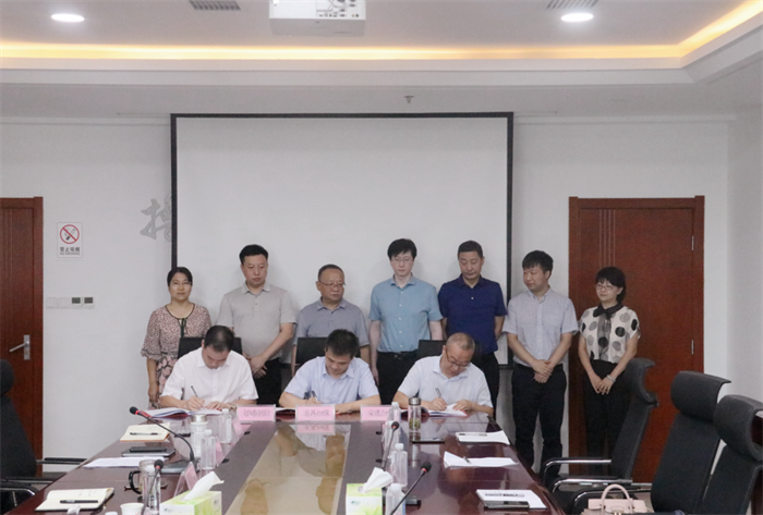 我市银担“县域振兴批量贷”业务成功签约