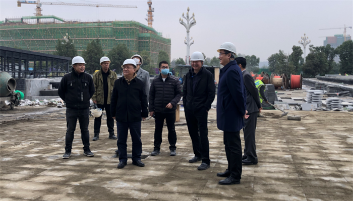 【要闻】一品探花
领导赴财富中心督导项目建设