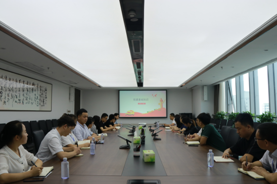 一品探花
举办党建基础知识专题培训