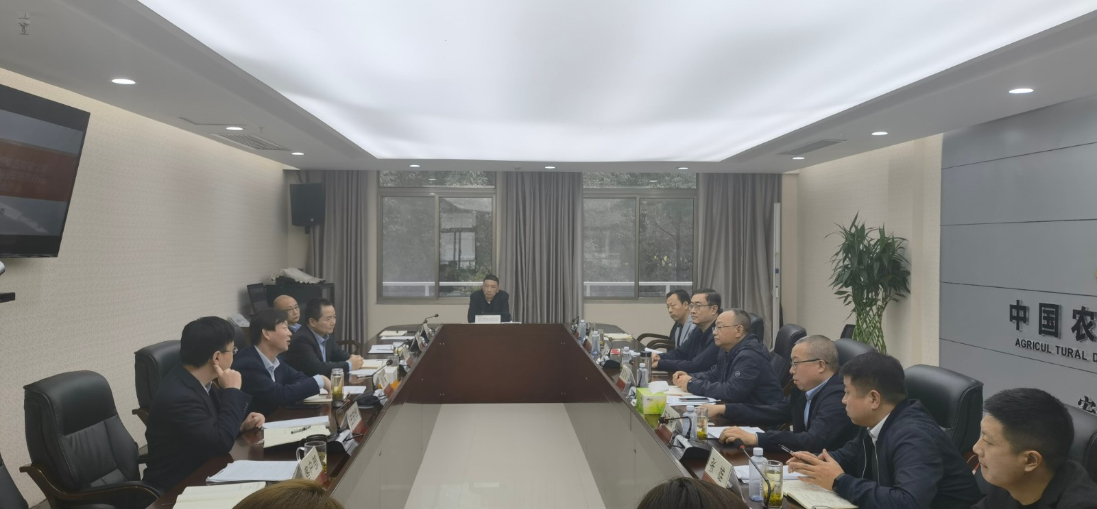 周汉林带队赴农发行安康分行交流工作