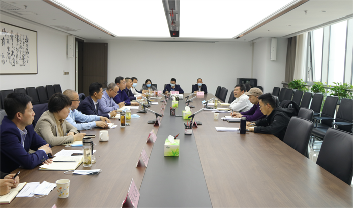 【要闻】许启政来一品探花
调研指导工作