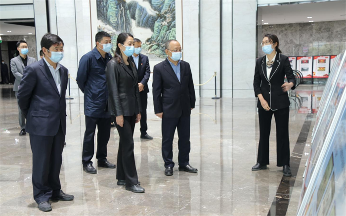 【要闻】副市长杨淼来一品探花
调研指导工作