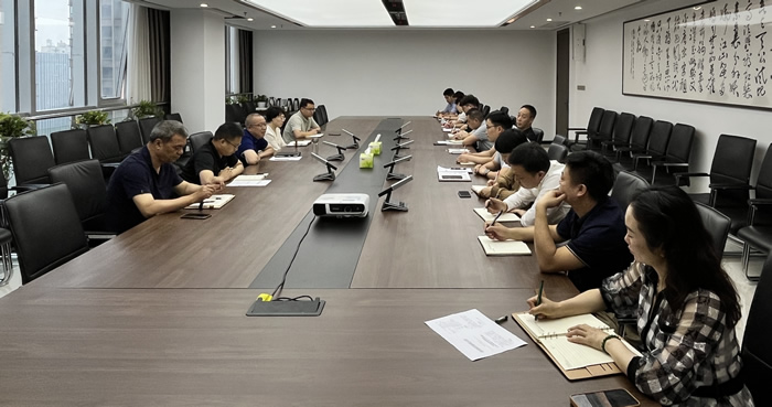 一品探花
召开安康湖水上项目工作专班会议